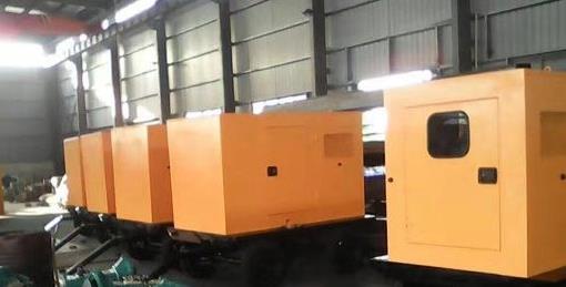 大余柴油发电机组冬季启动后需要进行哪些检查和操作？